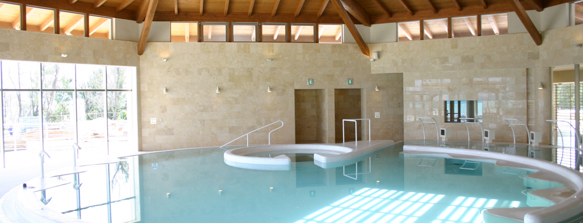 ���E���I�u�o�[�f�n�E�X�v�ē��v��100���C�m�[�w���Ŗ�����悤