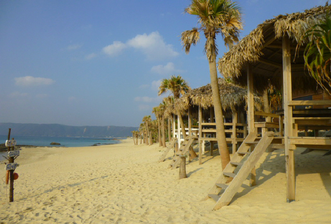 �����͊C�O!?�u�������]�[�g �΂���R���v�͋ɏ�̔����r�[�`���ڂ̑O��