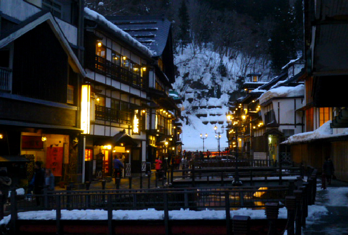 gXɃKXIR`uRvHוł̎҂