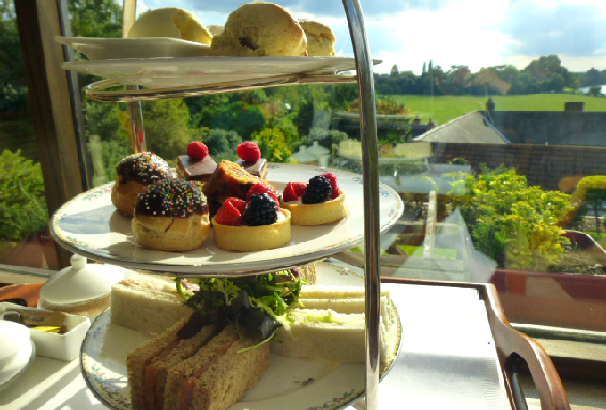 �^�[�i�[�̈������p�����b�`�����h�ŃA�t�^�k�[���e�B�[�E�s�[�^�[�V�����z�e��