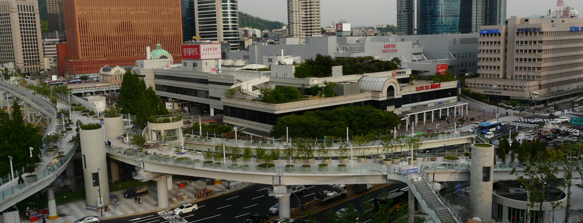 \E̐V󒆎Uu\EHi\Ej7017vlɂ₳V