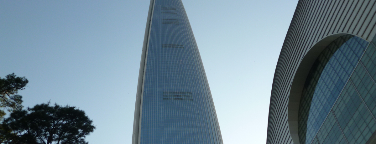 w555mIbe[h^[W]u\EXJCv_ォ̒]