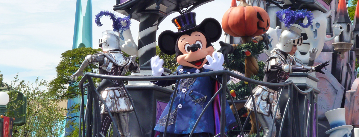 東京ディズニーランドのハロウィーン2018！新パレードの見どころ