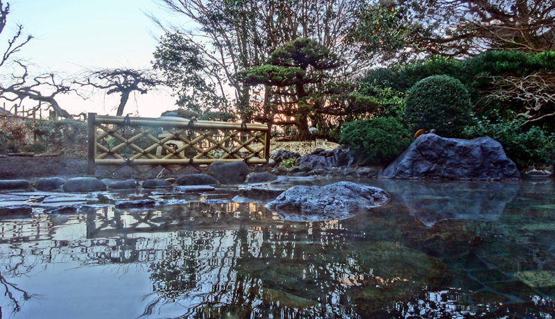 �Ԃ����Ɖ��򗷍s�I�������{�B��̍����I�V���فE��������