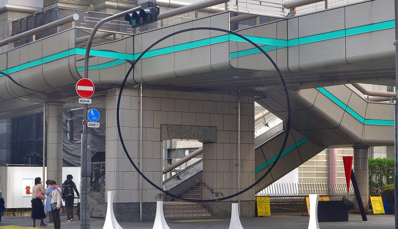 ���a�L�O�����ւ̊�蓹�A�[�g�I�u�t�@�[������v�œ�́g�}���h��T����