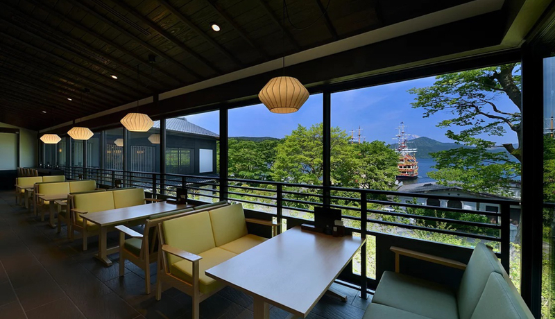 ���m�΂ł܂�����I�u�����{�w �ȉ��Ecafe�Ζ�v�̐�i�ƃO����