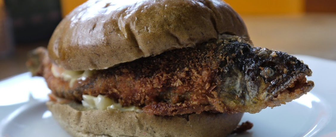 ؕKI嗄̈ۂƂPCgutCo[K[v