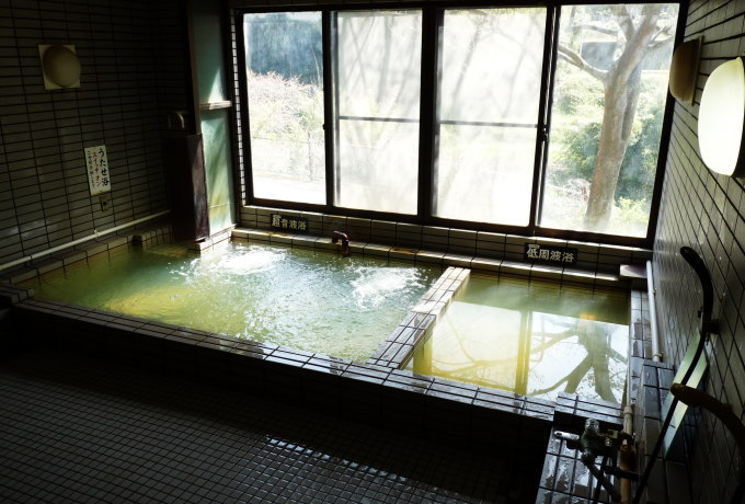 �����̌���͐�i�I�u�������v