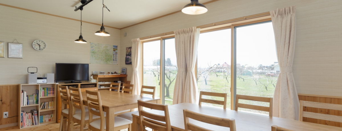 uꍂR[EsuQXgnEX̂vc[OXL[̏h