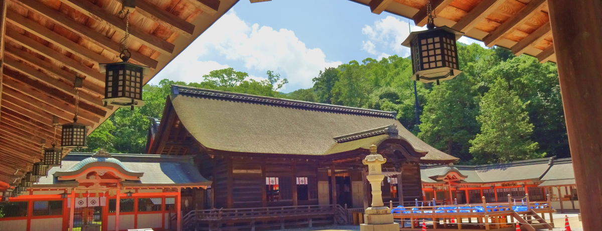 ܂Ȃ݊CŊC̎_ER__Ђ̔ƎR̐_ɏo