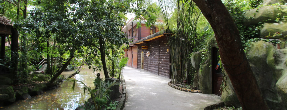 �x�g�i���E�J���g�[�̃o���K���[�u�~�[�J���E�c�[���X�g�E�r���b�W�v�Ŏ��R���y����