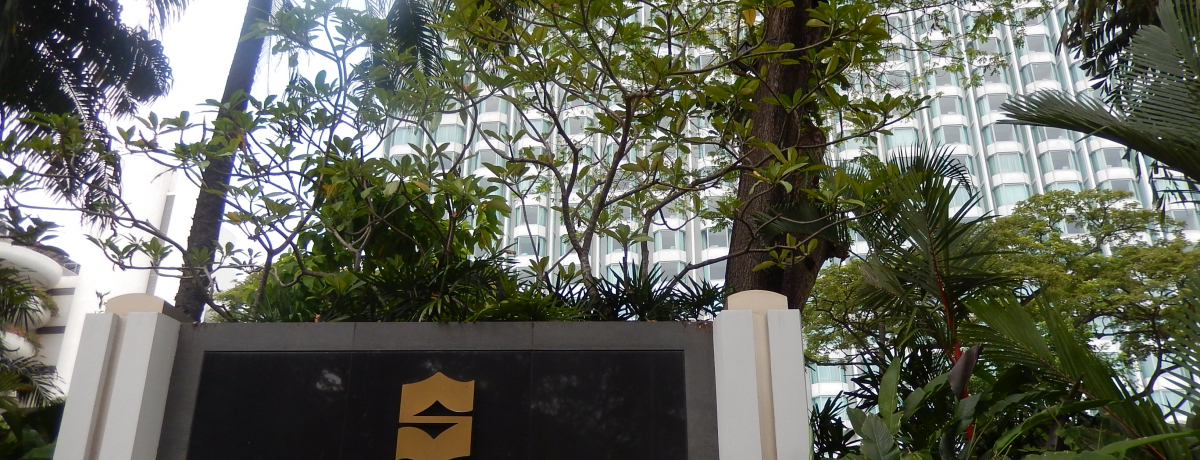 �s��̃I�A�V�X�w�V�����O���E���E�z�e���E�V���K�|�[���x�ŉ߂��������b�N�X�^�C���I