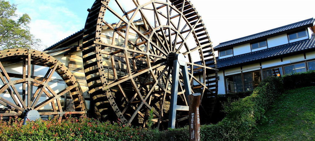 �����D���K���I���吅�Ԃ�������҂��w���̉w ���R���x�ߐ{��