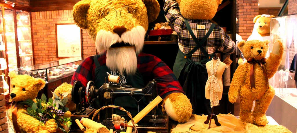 �w�ߐ{�e�f�B�x�A�E�~���[�W�A���x�͂ʂ�����݂̖��̐��E��