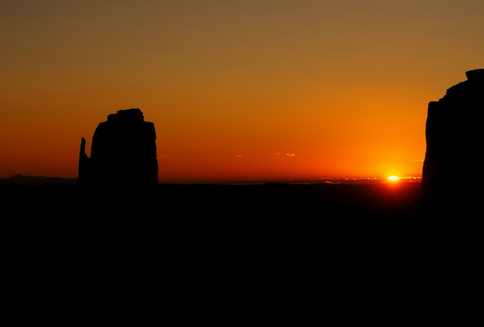 �S�ɋ������I�Q�F�A���F�ɐ��܂�č����j�������g�o���[�̕��i