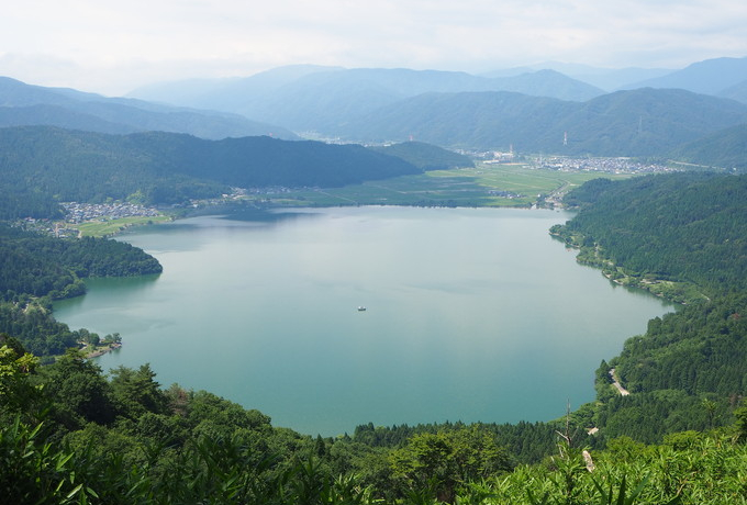 ���j�����R�����ǂ��낢���ς��I�˃��x�`�]���Έ���n�C�N