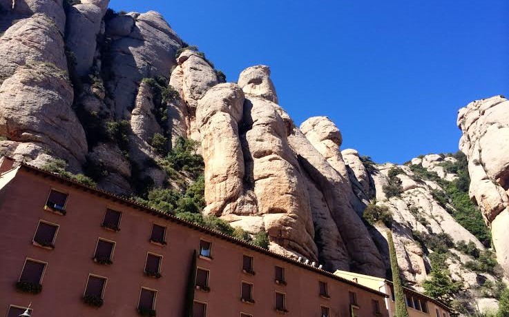 �K�E�f�B���ʂ����I�X�y�C���̃p���[�X�|�b�g�E�����Z���b�g