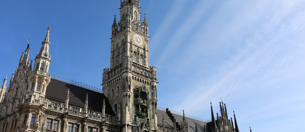 �N���V�b�N�ƃ��_���̗Z���s�s�I�~�����w�������ό��P�����f���R�[�X