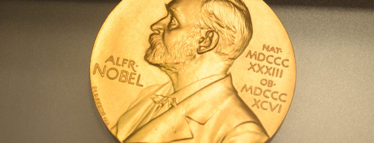 uGlM[팤@\vŉF̓𖾂悤I