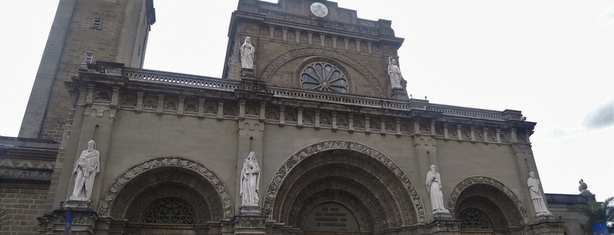 �t�B���s���A�}�j���s�������ό�����U��R�[�X