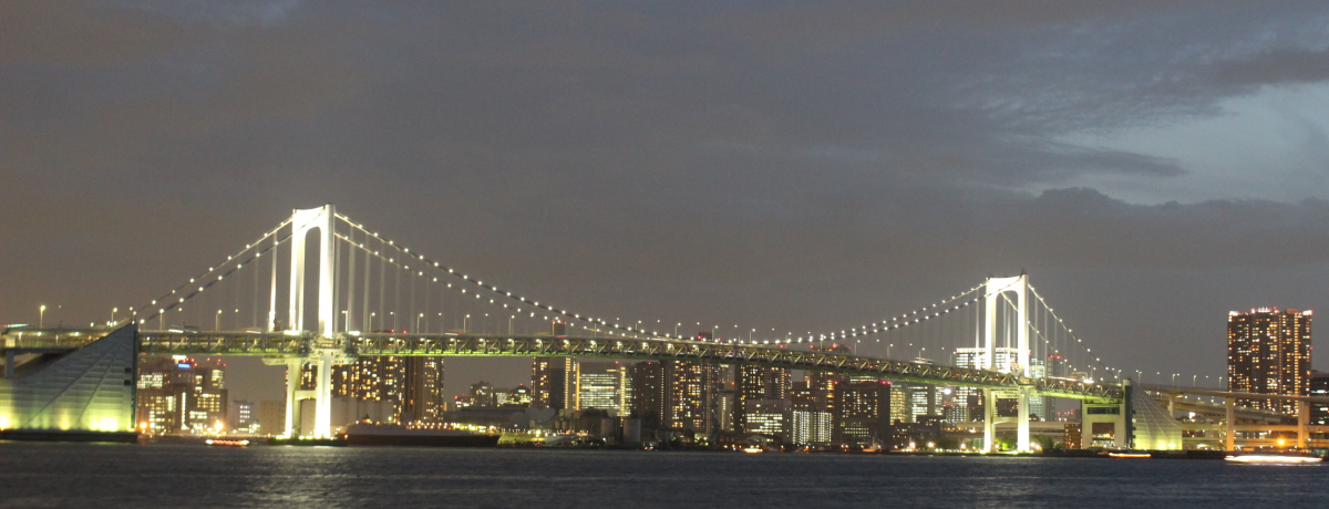 C{[ubW̐iX|bgIuLFv2018N4I[vI