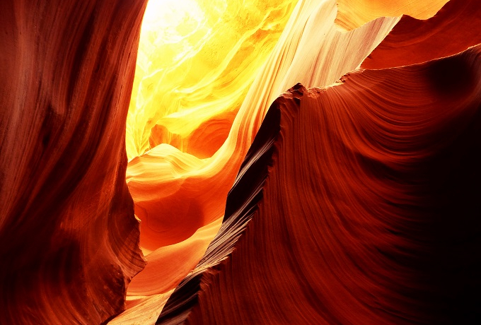 ���̓��A�A���e���[�v�L���j�I���ցI�A���]�i�B�u�f�C�Y�C���v����_��̔g�����ɍs����