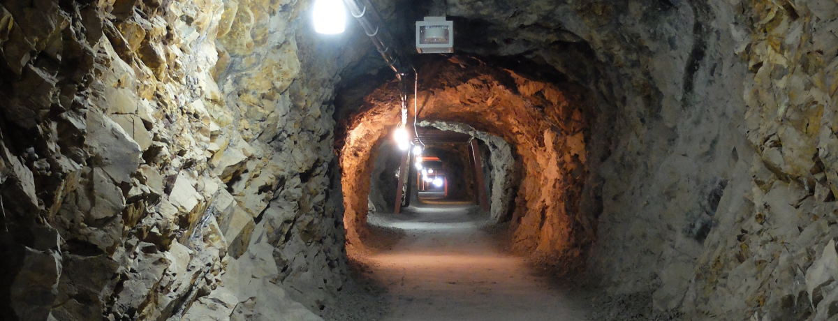 s쌧ɁIH푈Ղɂ݂푈̈vWFNg