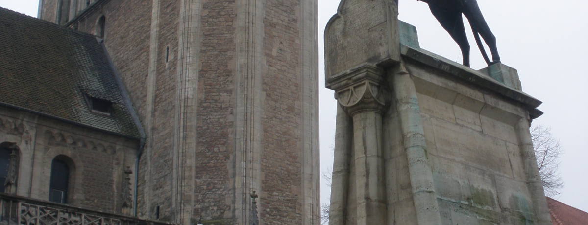 CĨV{IuEV@CN͖khCc̉̓s