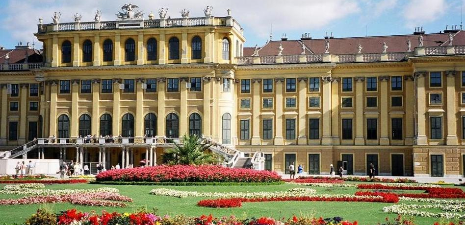 EB[̌ւIEYuVF[u{avɂ͍LȒ뉀