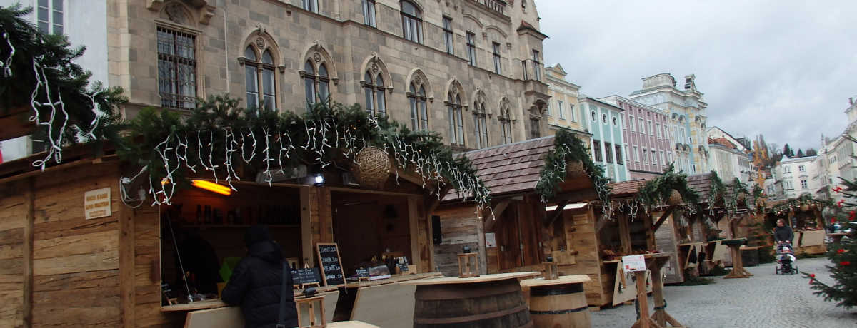 �I�[�X�g���A�̌Ós�u�V���^�C���[�v�Ŋy���ރN���X�}�X�}�[�P�b�g