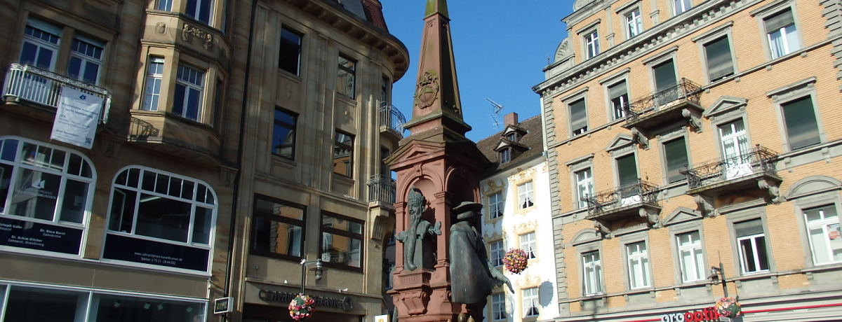 �{�[�f���Δȁu�R���X�^���c�v�h�C�c���X�C�X�̍�����������j�s�s