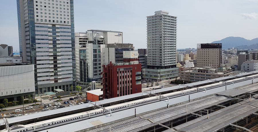 �w���߁I�X���\����N�I���e�B���ւ�u�z�e���A�\�V�A�É��v