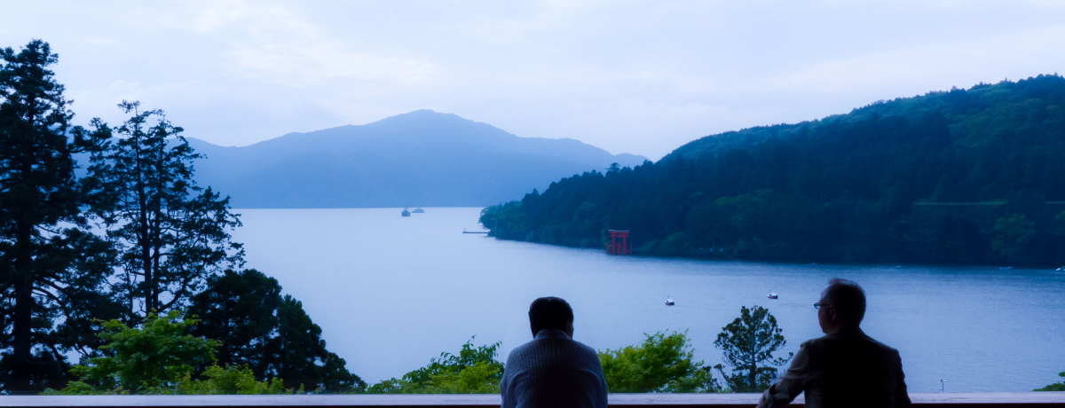 ���]����̃o�X�c�A�[�I���E��Y�̕x�m�R����~�V�������̏C�P���܂ŁA�ɓ��E�����̐�i�����S�}�X�^�[