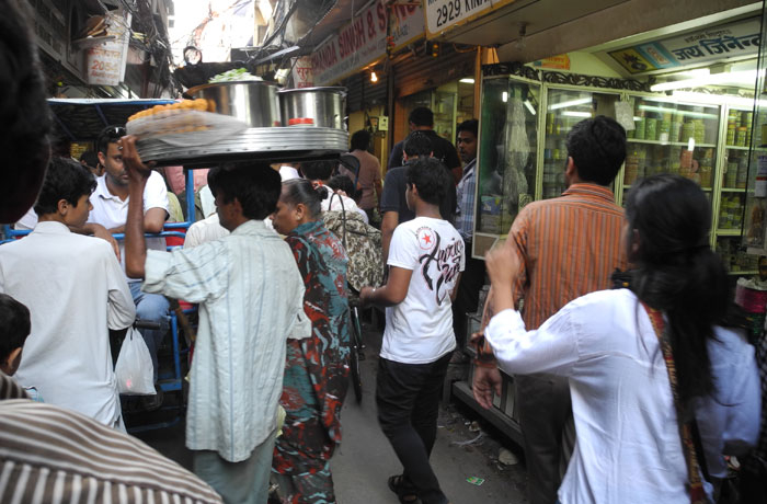 Ch̊IGlMbVȊXEI[hf[ňԂ̔ɉ؊X͂