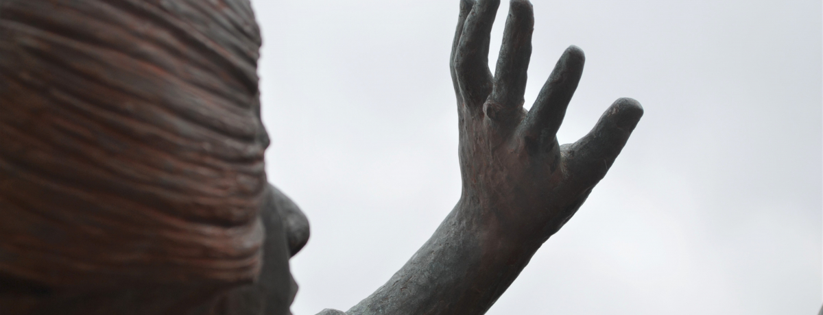 {wւĂHӊOɉ[MC̉X|bg