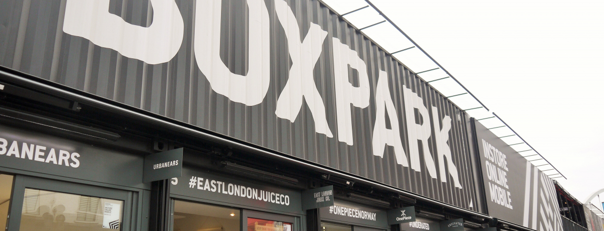 �I�V�����Ȏ�҂̐��n�I�C�M���X�E�������h���ŃV���b�s���O