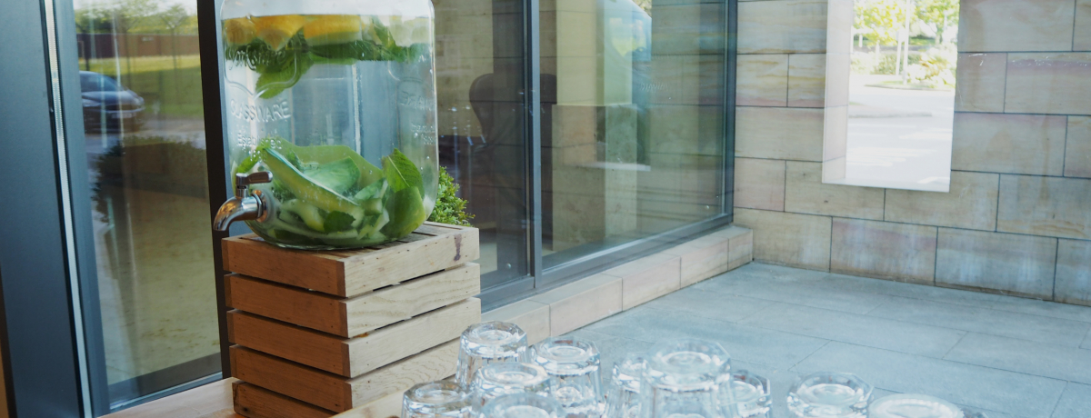 DnA}`FX^[`ڂ̑OIuNCgzeE}`FX^[GA|[gvipj