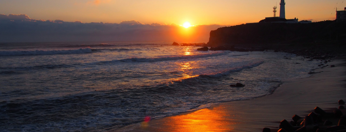 ���q�E���i��ɋ`�o�`���H�����̏o�E�[�z�������߃X�|�b�g��