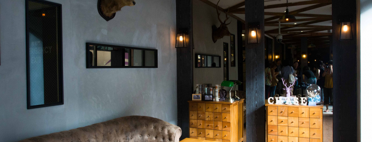 pI{bĝIVȃGRm~[zeu`FCXEH[J[zev