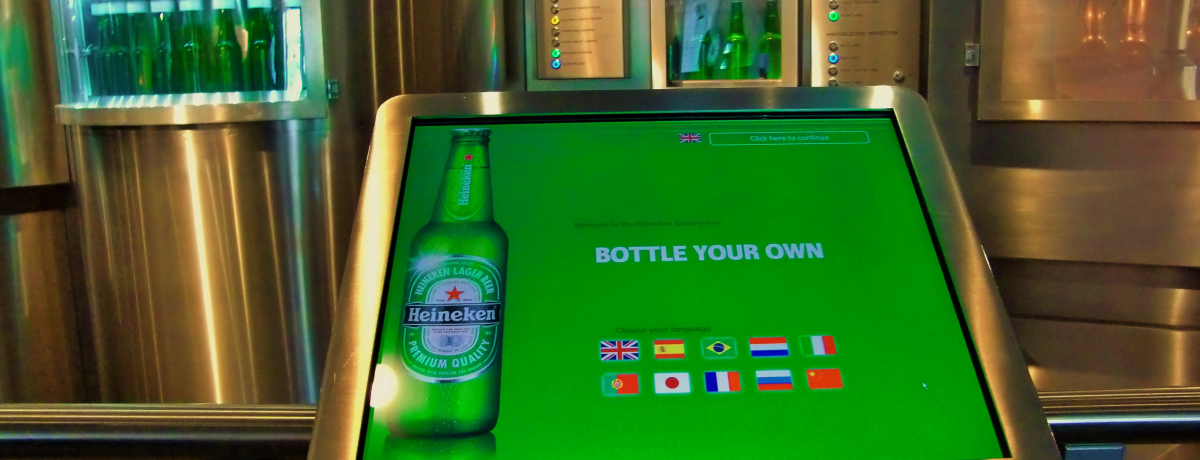 Igin}IAXe_unClPvr[قj[NI