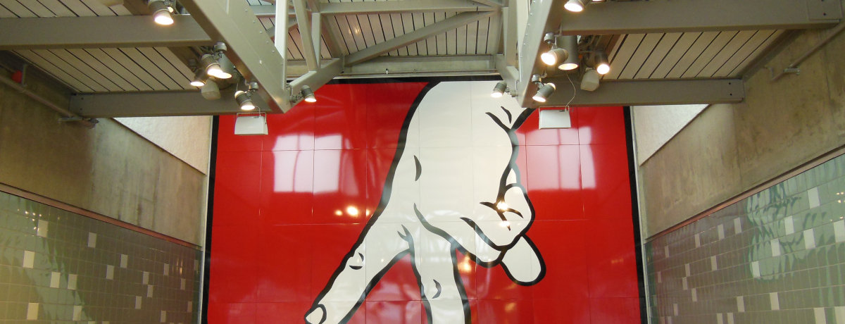 �H�ʓd�ԂŃV�A�g���ό��I�u�����N�E���C�g�E���[���v��������