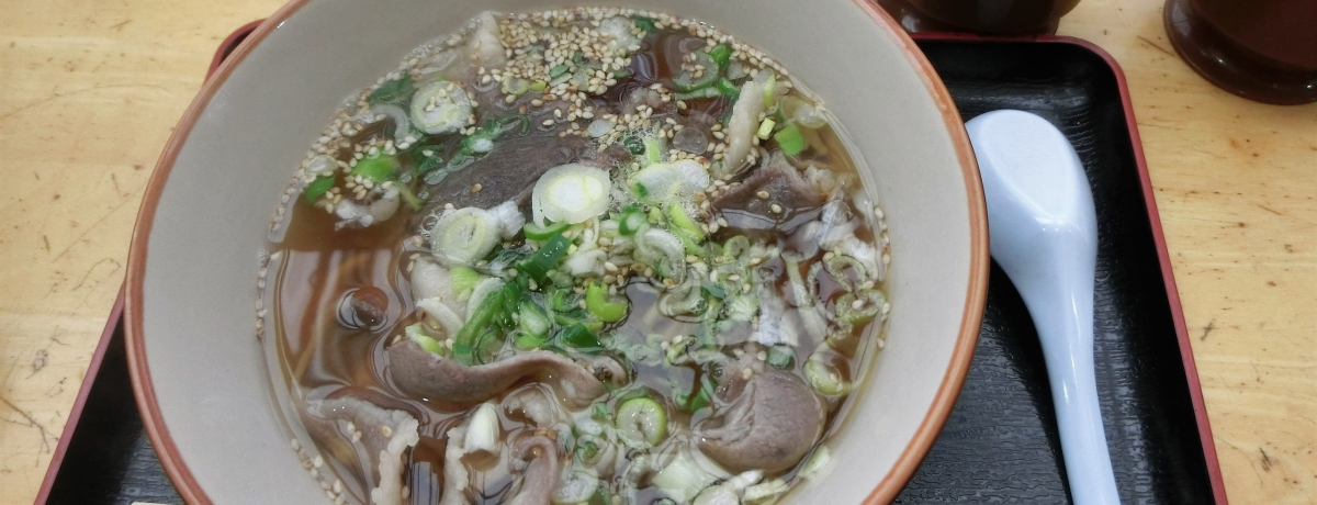 [300~IpX^ɃXJHsE~{X̏Ռ