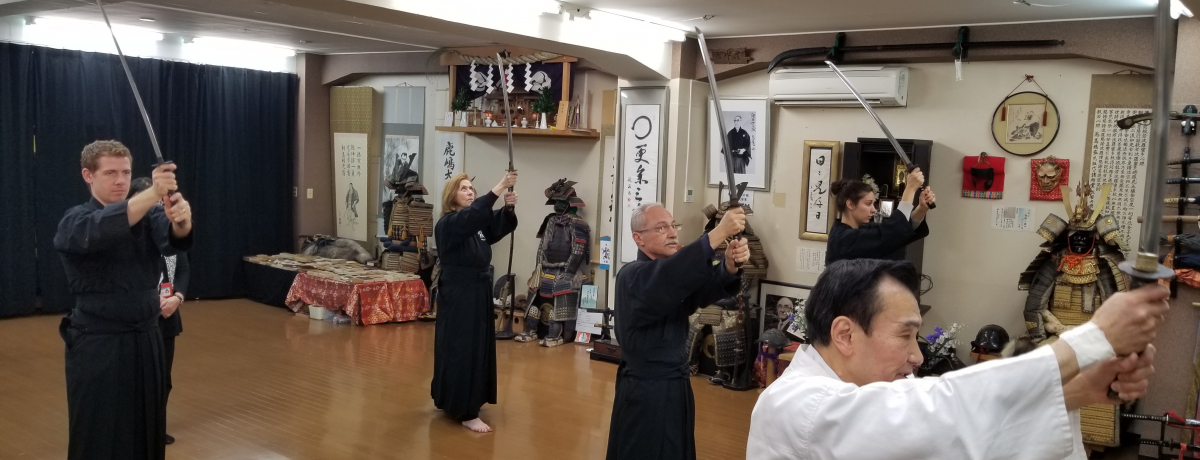 �T�����C�ɂȂ낤�I��i���E��������u�����فv�̐^�����a�̌������o�C