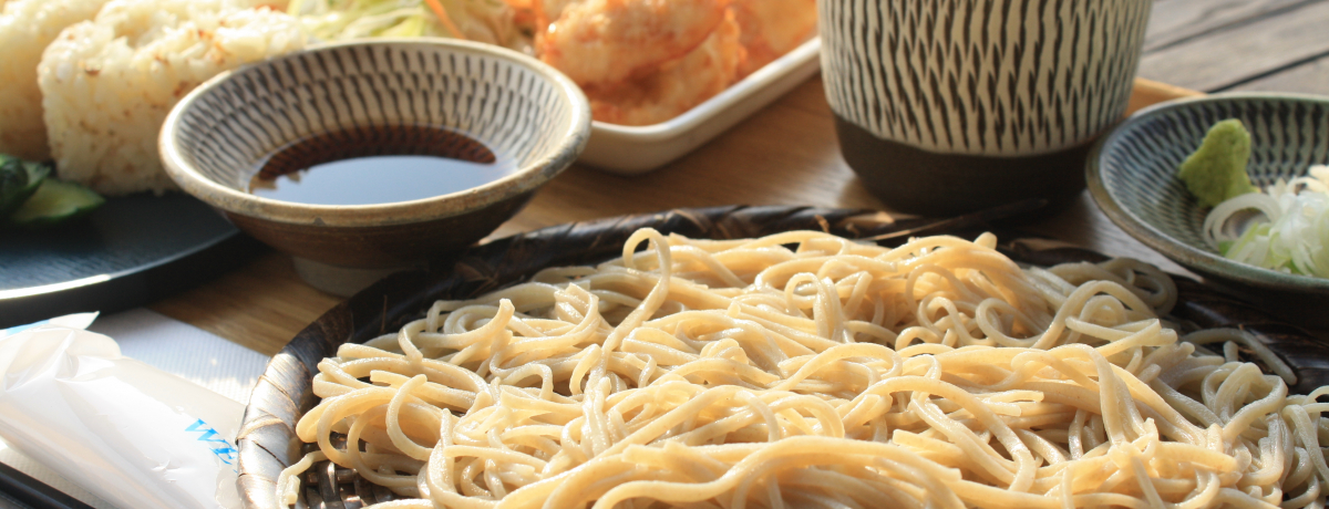 [z̖ŐiI啪^ʊC݂ɂJtFuSOBA CAFE䂤Ёv