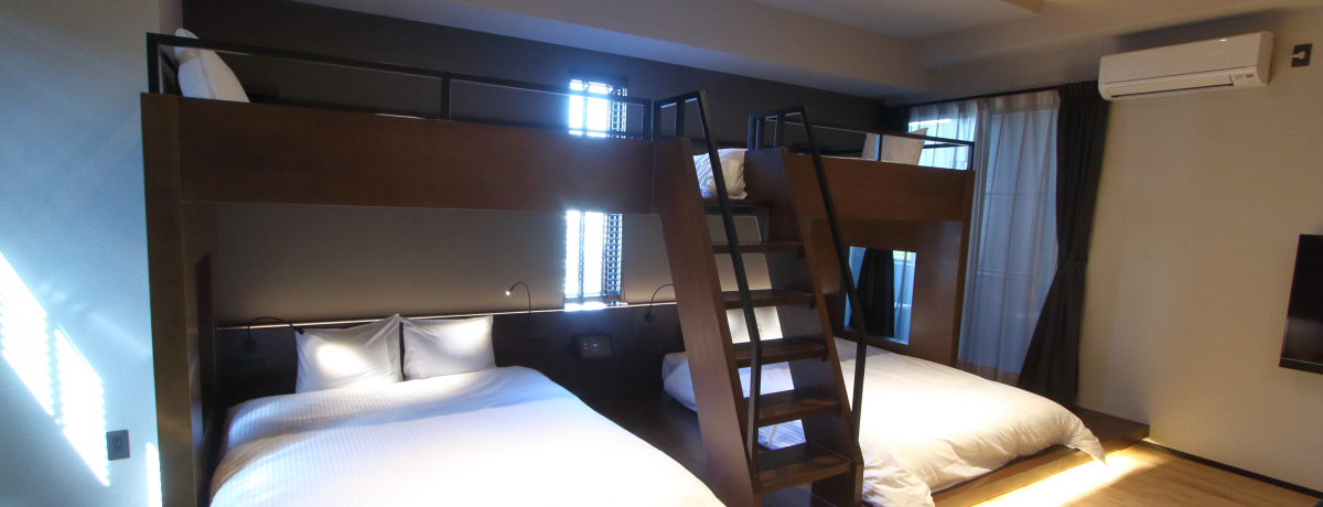 ����uFAV HOTEL TAKAMATSU�v�ŕ�炷�悤�ȏh���̌���