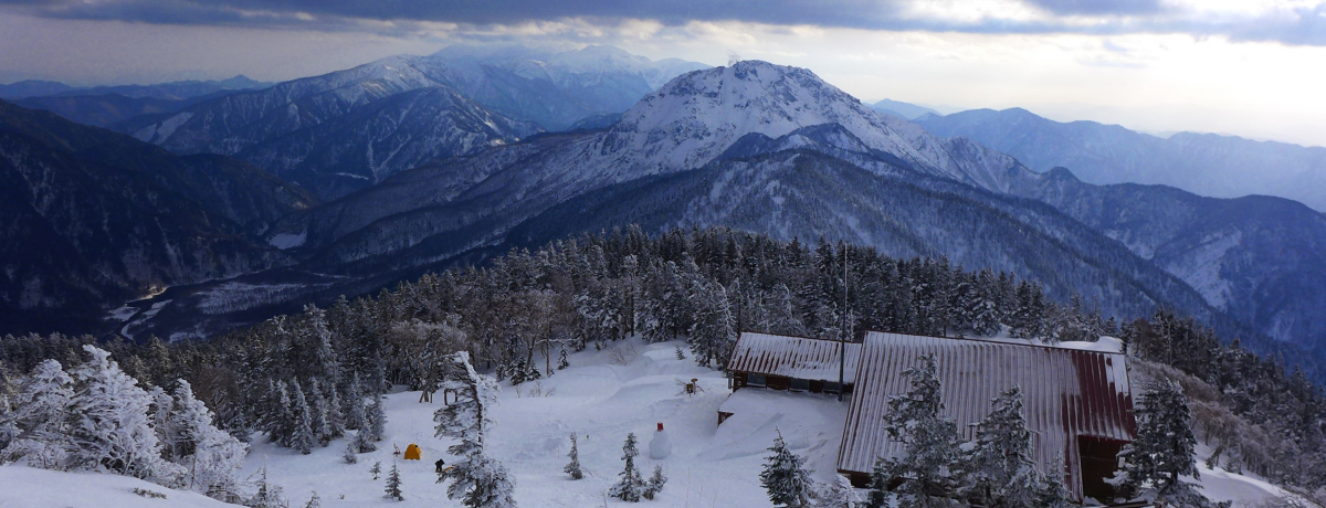 �����ł��s����~�̖k�A���v�X�o�R�I�u����R���v�͓~�R�����҂ɃI�X�X��