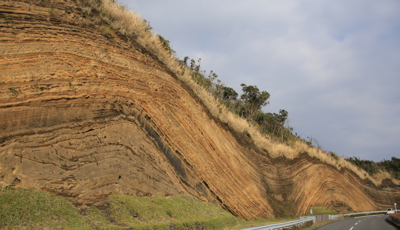 Ȃuɓ哇v̖͂\IߔhCuR[X