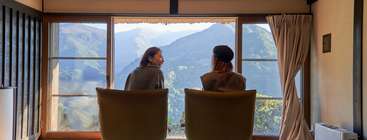 u cJ̎R VvP݂ő̌_̐E