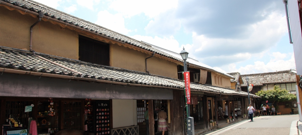 �]�ˏ���ӂ�鍋���̒� ���c�s�u�V�̓��c���c���v