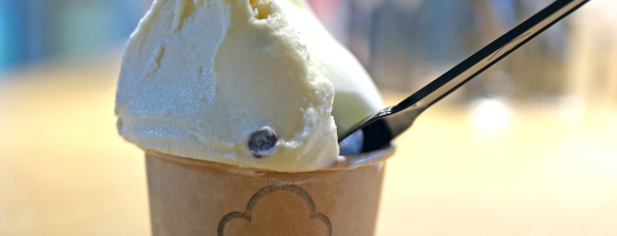 �D�y�̉����~�I��R�k����X�C�[�c����̃I�X�X��4�I